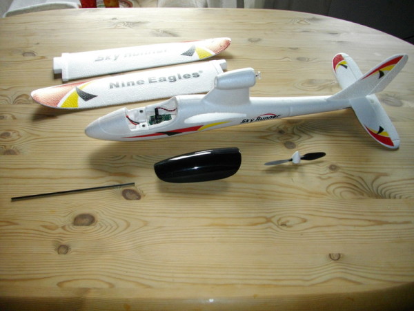 ハイテック　ナインイーグルス　Sky Runner ハイテック ナインイーグルス Sky Runner Nine Eagles Sky